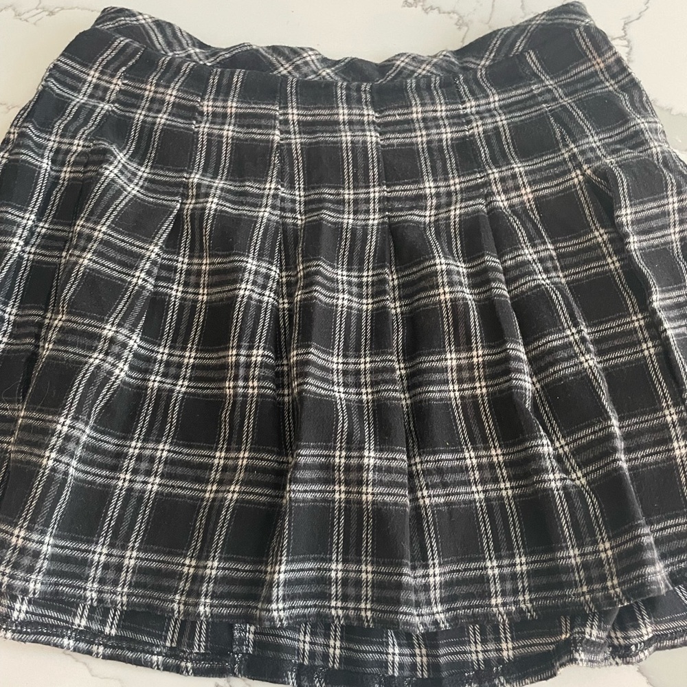 Black & White Plaid Skirt